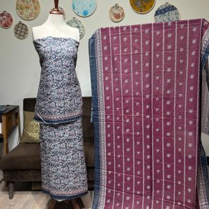 Lawn Printed 3-Piece – Blue with Red Design