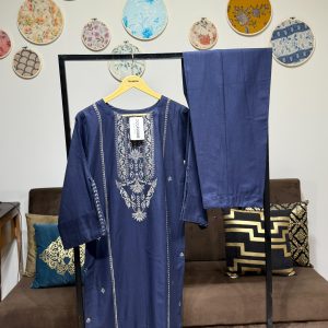 Khadar Embroidered 2-Piece – Dark Blue