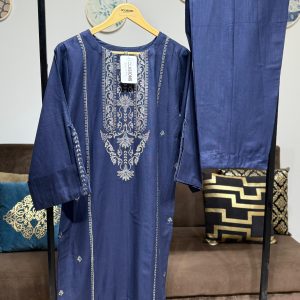 Khadar Embroidered 2-Piece – Dark Blue