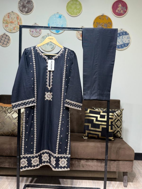 Khadar Embroidered 2-Piece – Black