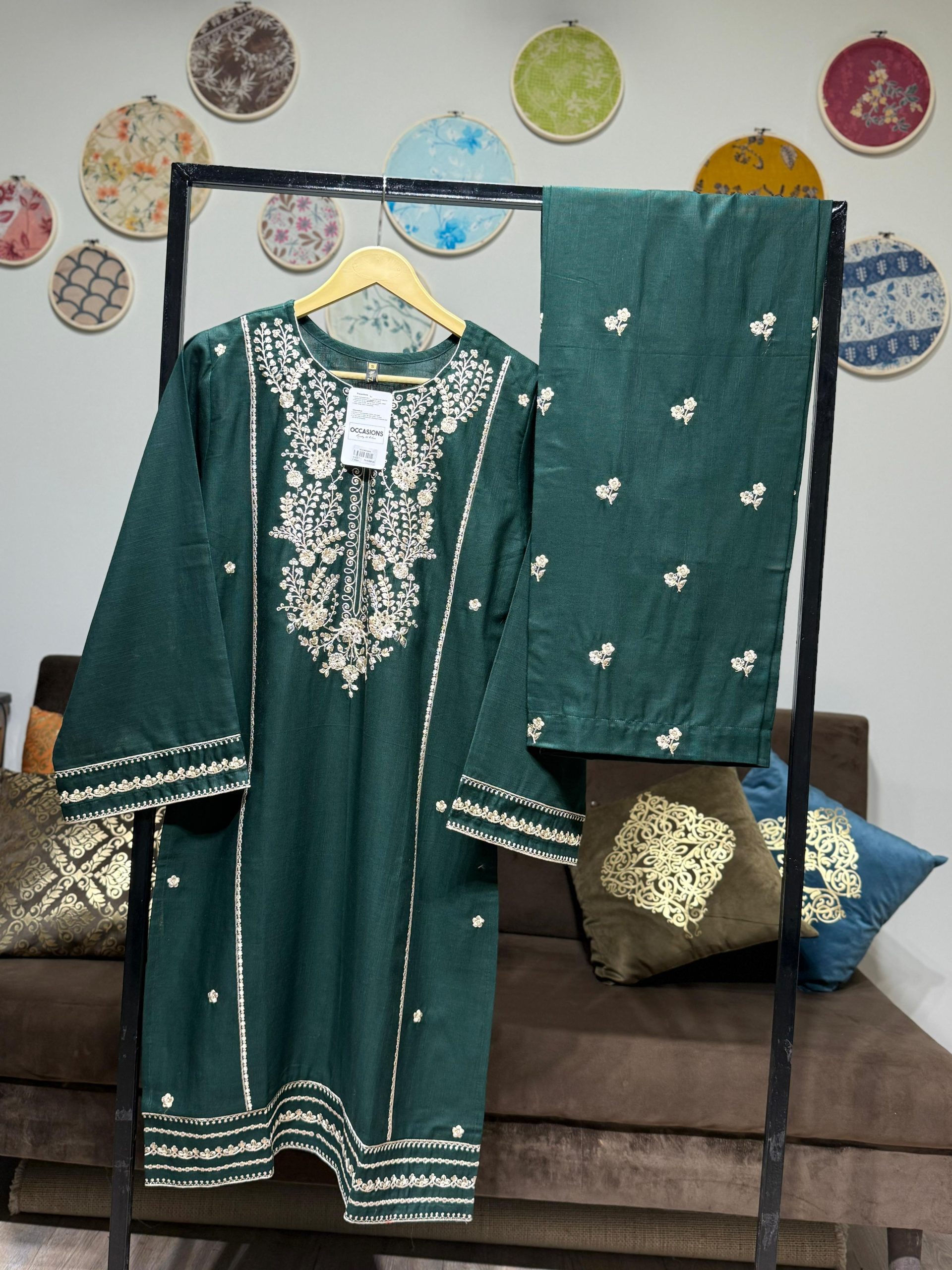 Khadar Embroidered 2-Piece – Green