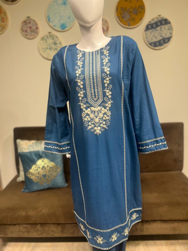 royal blue khaddar - Image 3