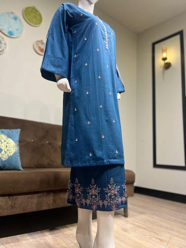 teal blue khaddar - Image 4