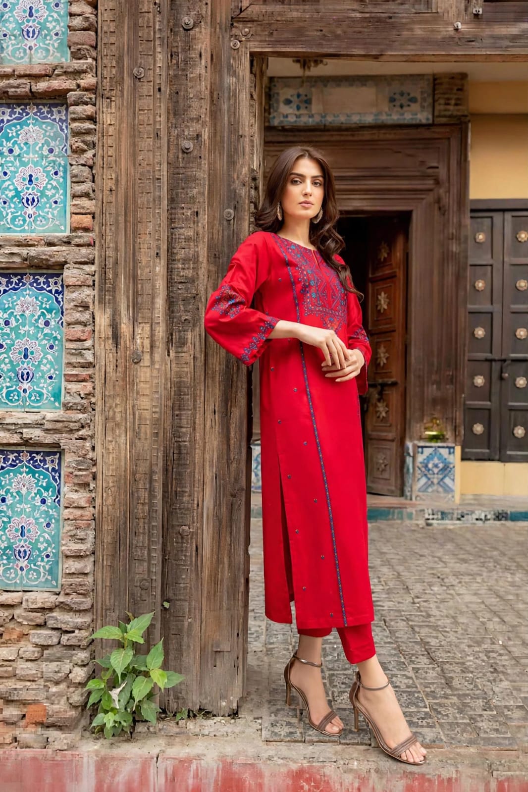 Red Embroidered Stitched 2-piece Suit