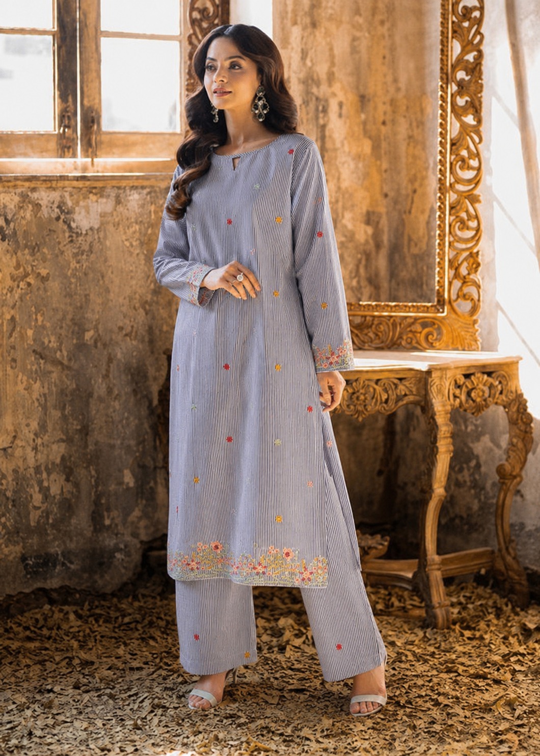 (Winter Collection ) Light Grey Embroidered Stitched 2-Piece Women's Suit